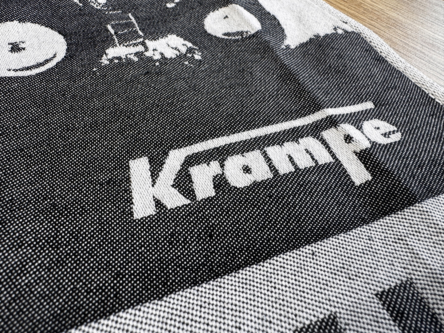 Krampe LANDTUCH Weiß/Anthrazit